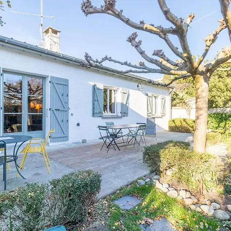 Lovely House With Terrace And Garden In Ferienhaus Toulouse